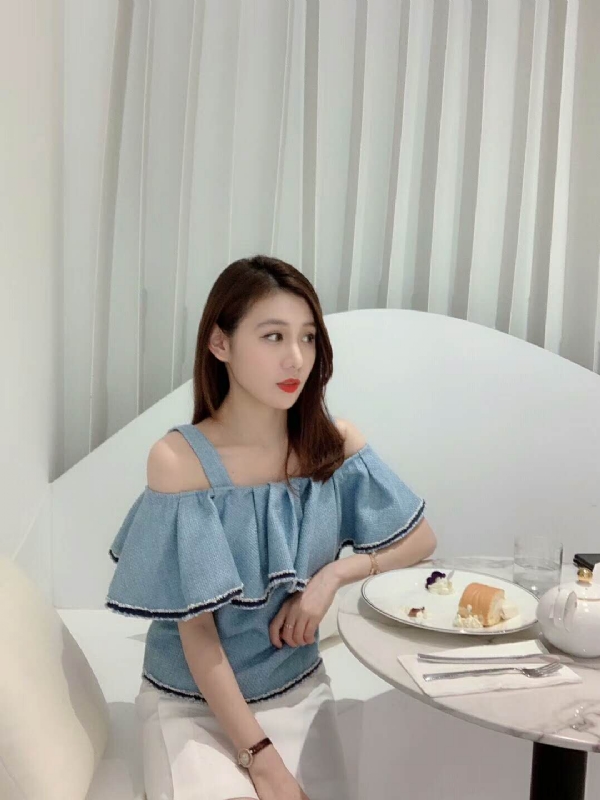 Emily的第一张照片--广州王婆说媒