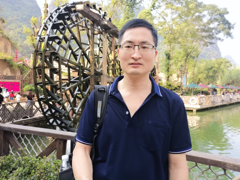 一笑而过的第一张照片--广州王婆说媒