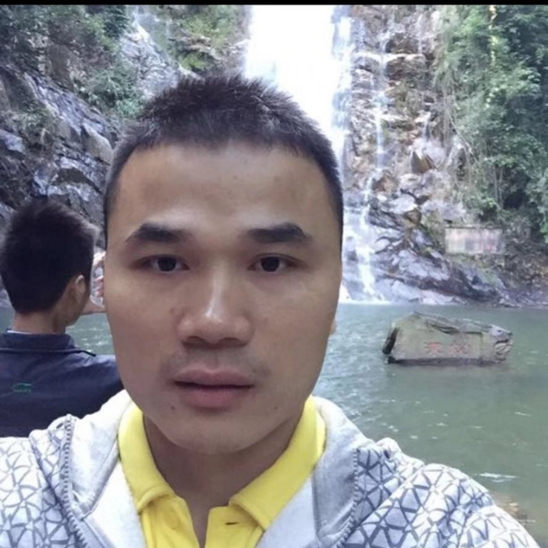 老梁的第一张照片--广州王婆说媒