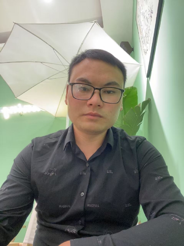 像风一样自由的第一张照片--广州王婆说媒
